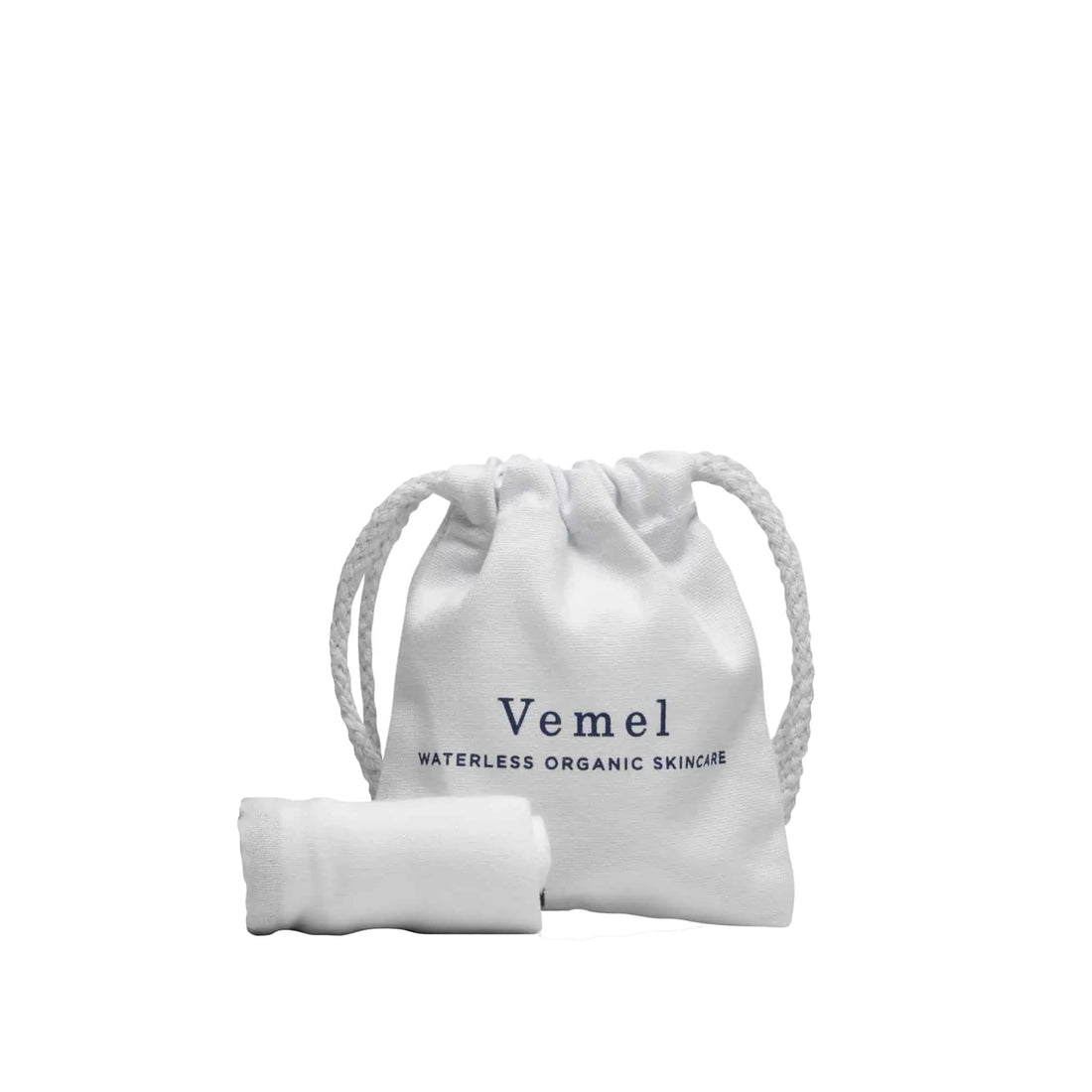 Vemel Bamboo cloths. Re-usable and machine washable, these super soft muslin cloths gently exfoliate dead skin cells, leaving your skin beautifully clean, plumped, and hydrated with a healthy glow. Available at Vayu Living.